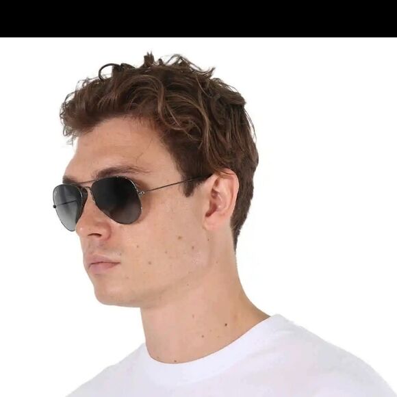 Ray Ban Aviator Gradient Grey Unisex Sunglasses RB3025 004/71 58 RB3025 004/71 - Picture 1 of 5